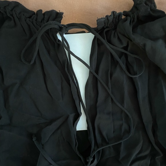 NWOT Velvet brand Elora top - Picture 6 of 9
